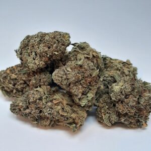 AAAA Wedding Cake Mediums By Green Valley (25-27% THC)